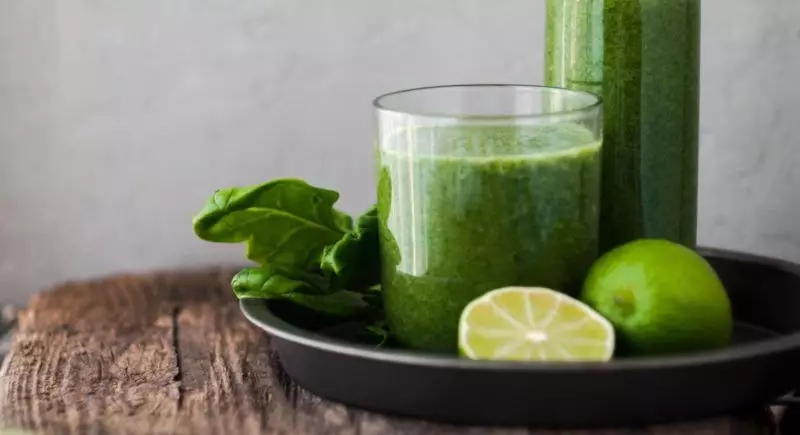 green smoothie benefits main-post-image